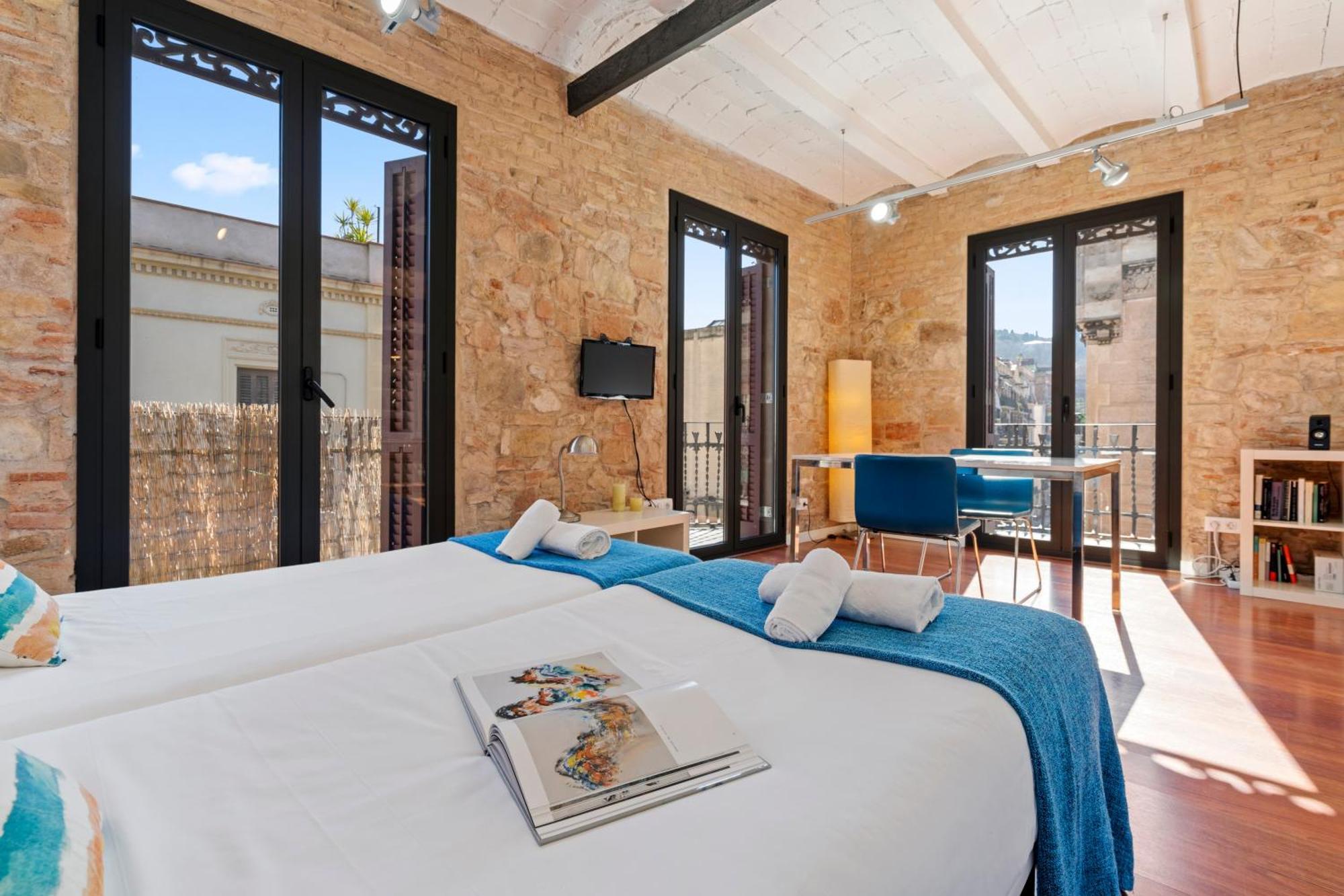 Ab Paral-Lel Tapioles Barcelona Bagian luar foto